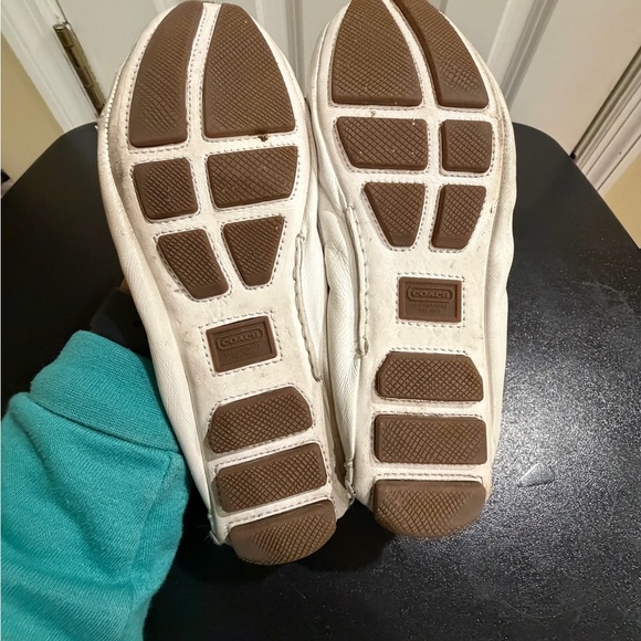 Coach White Flats with Multicolor Floral Vanessa Design size 7 - Picture 7 of 10